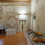 Hotel Ca Uberti Palace Hotel, Mantegnahotels
