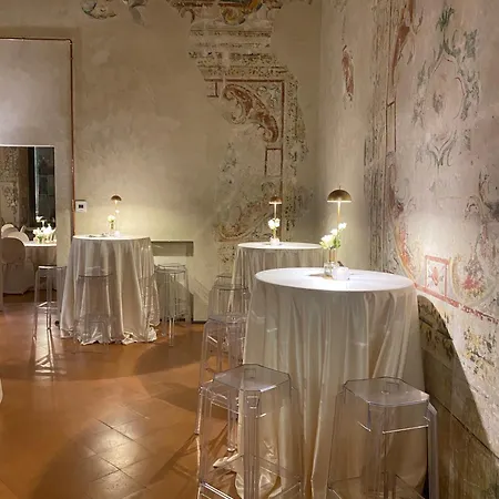 ホテル Ca Uberti Palace Hotel, Mantegnahotels マントヴァ