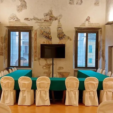 Ca Uberti Palace Hotel, Mantegnahotels فندق 4*