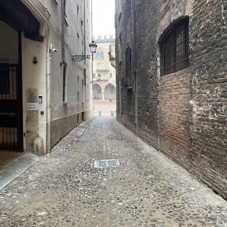 Ca Uberti Palace Hotel, Mantegnahotels 4* Mantova