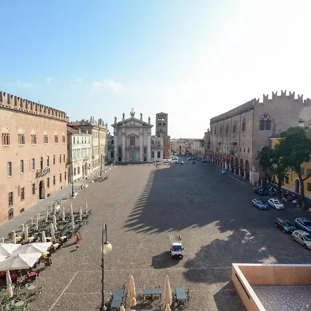 Ca Uberti Palace Hotel, Mantegnahotels 酒店 曼托瓦