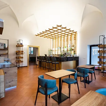 酒店 Ca Uberti Palace Hotel, Mantegnahotels