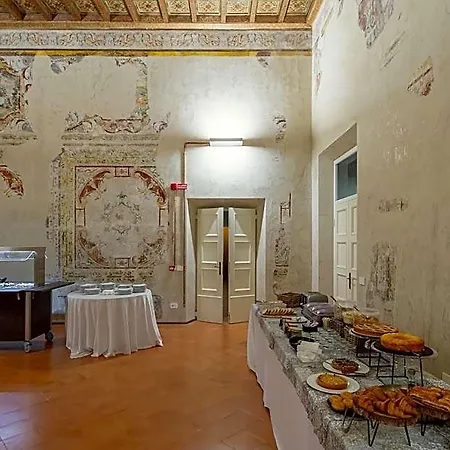 Hotel Cà Uberti Palace Hotel, Mantegnahotels 4*