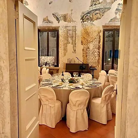 Cà Uberti Palace Hotel, Mantegnahotels Hotel