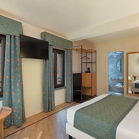 Cà Uberti Palace Hotel, Mantegnahotels Mantoue