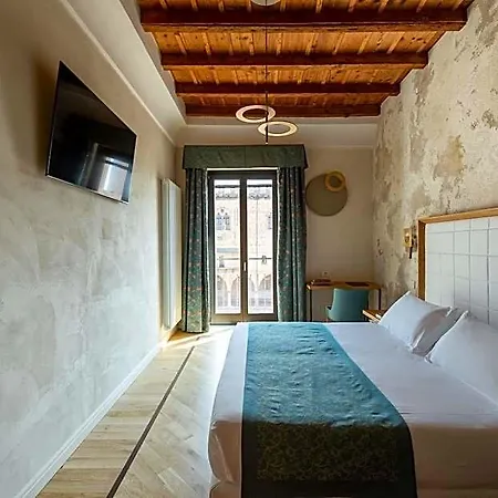 Ca Uberti Palace Hotel, Mantegnahotels فندق