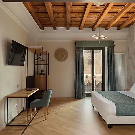 Cà Uberti Palace Hotel, Mantegnahotels Hotel 4*